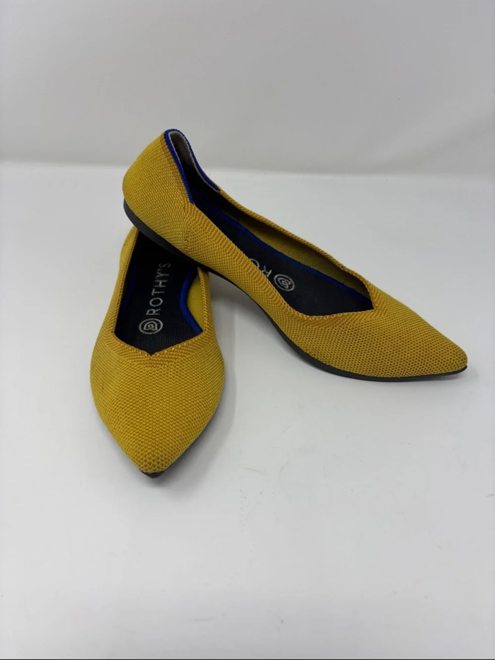 Rothy's Pointed Knit Flat in Mustard 7‎ W7